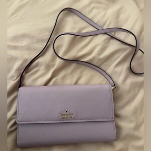 like new lavender kate spade crossbody wallet
